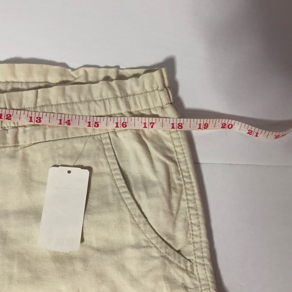 💛NWT Beige Linen Shorts for Women - Picture 6 of 7